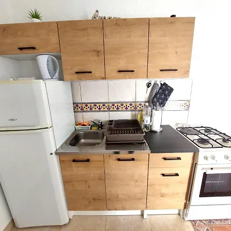 Apartment House Ruby *